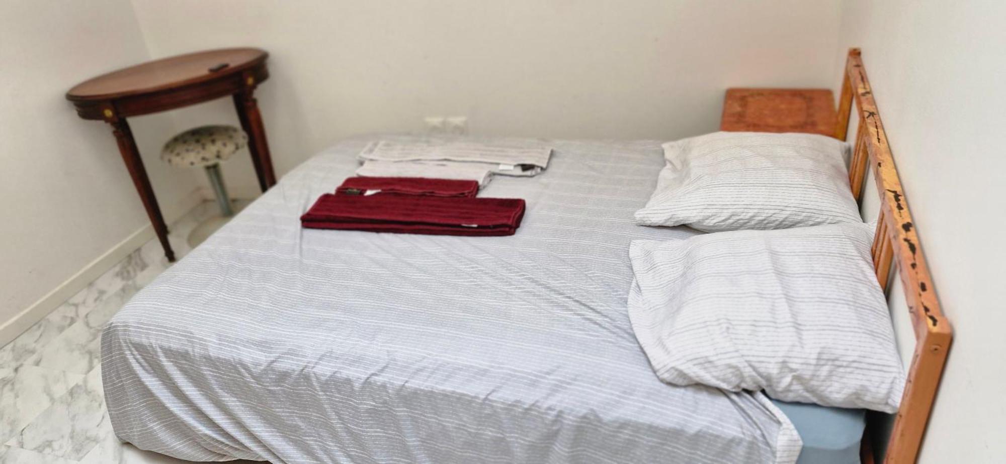 מרסיי Bed And Breakfast Chez L'Habitant חדר תמונה